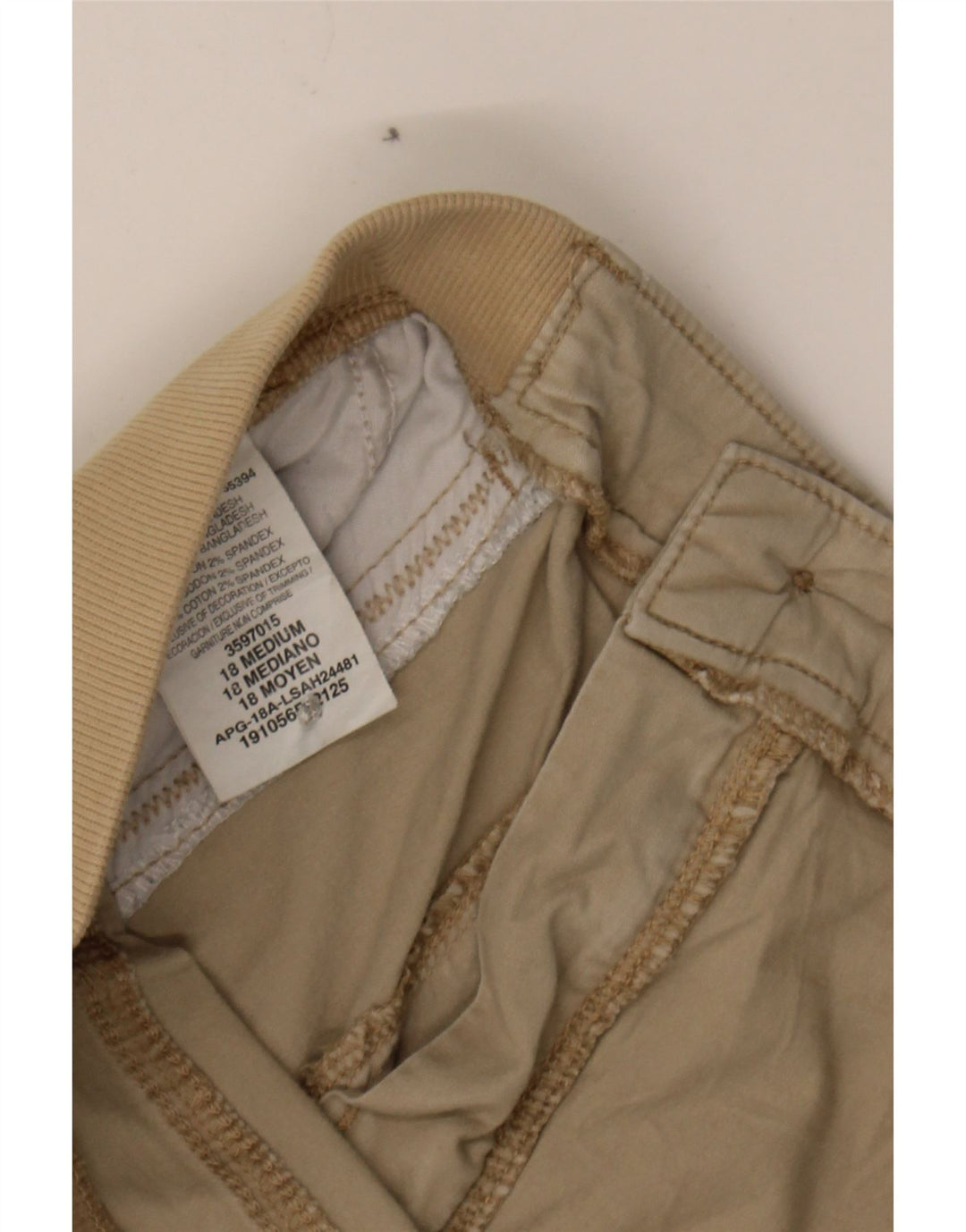 LEE Womens Relaxed Fit Cargo Shorts US 18 2XL W37  Beige Cotton Vintage Lee and Second-Hand Lee from Messina Hembry 