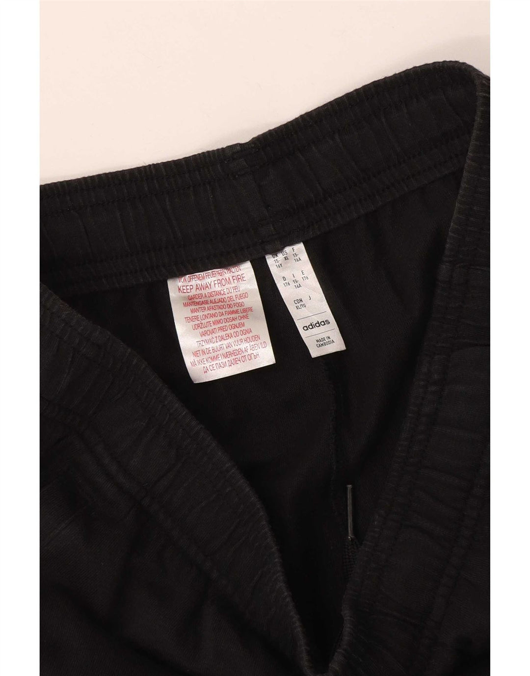 Adidas drenge grafiske sportsshorts 15-16 år sorte