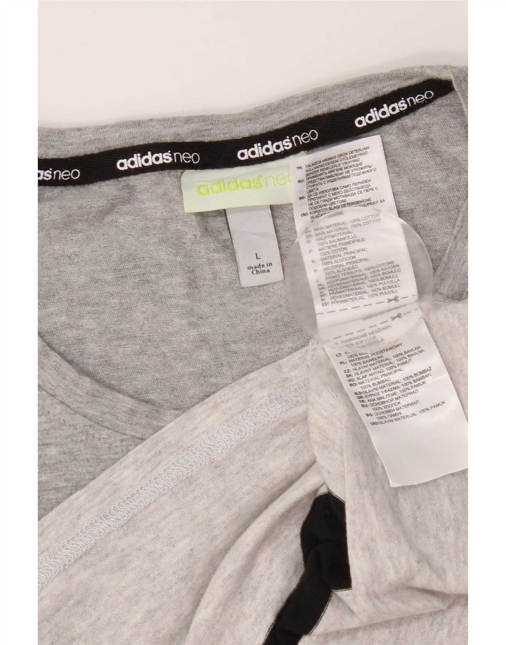 Adidas T-shirt top til mænd, stor grå stribet bomuld