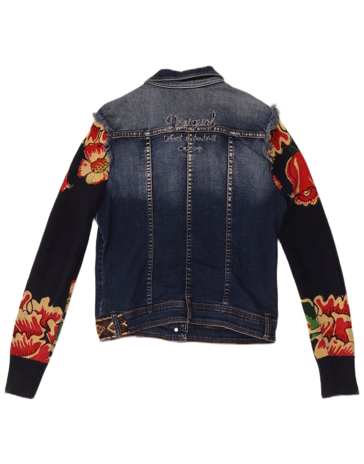 Desigual Dame grafisk denimjakke EU 38 Mellem marineblå blomsterbomuld