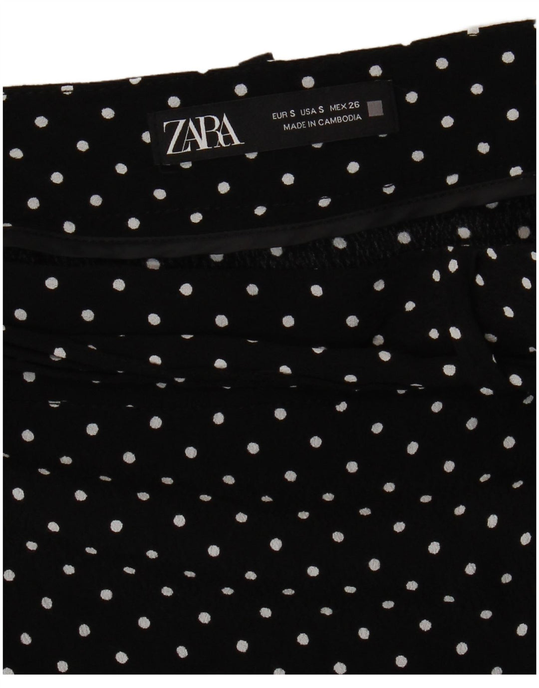 ZARA Casual Shorts til kvinder Small W26 Black Polka Dot
