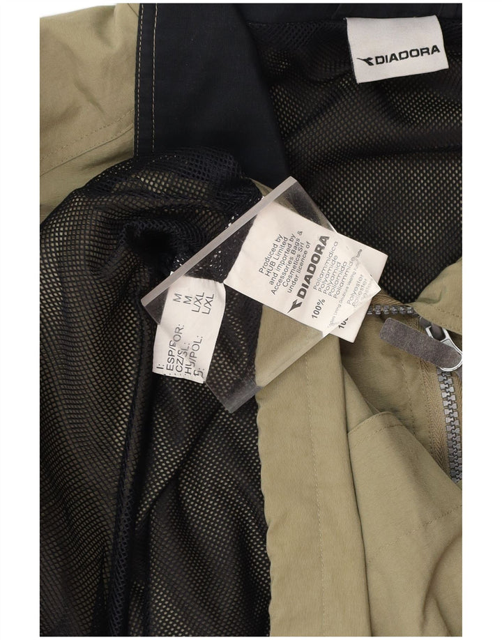 DIADORA Herre Hætte Loose Fit Regnjakke UK 38 Medium Khaki Polyamid