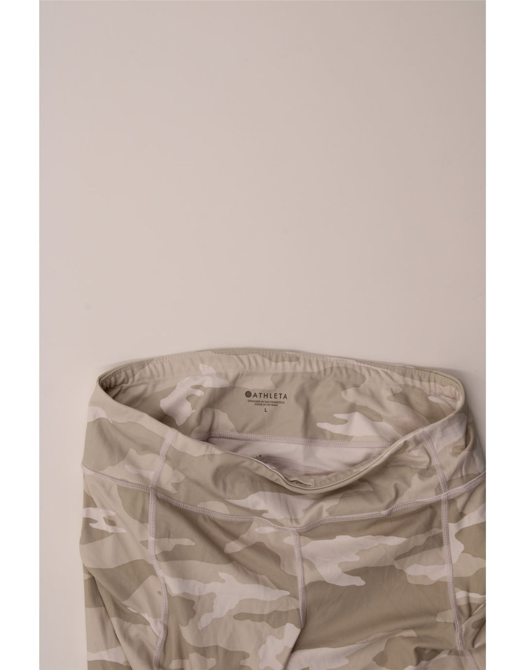ATHLETA Womens Capri Leggings UK 16 Large Beige Camouflage Polyester Vintage Athleta and Second-Hand Athleta from Messina Hembry 