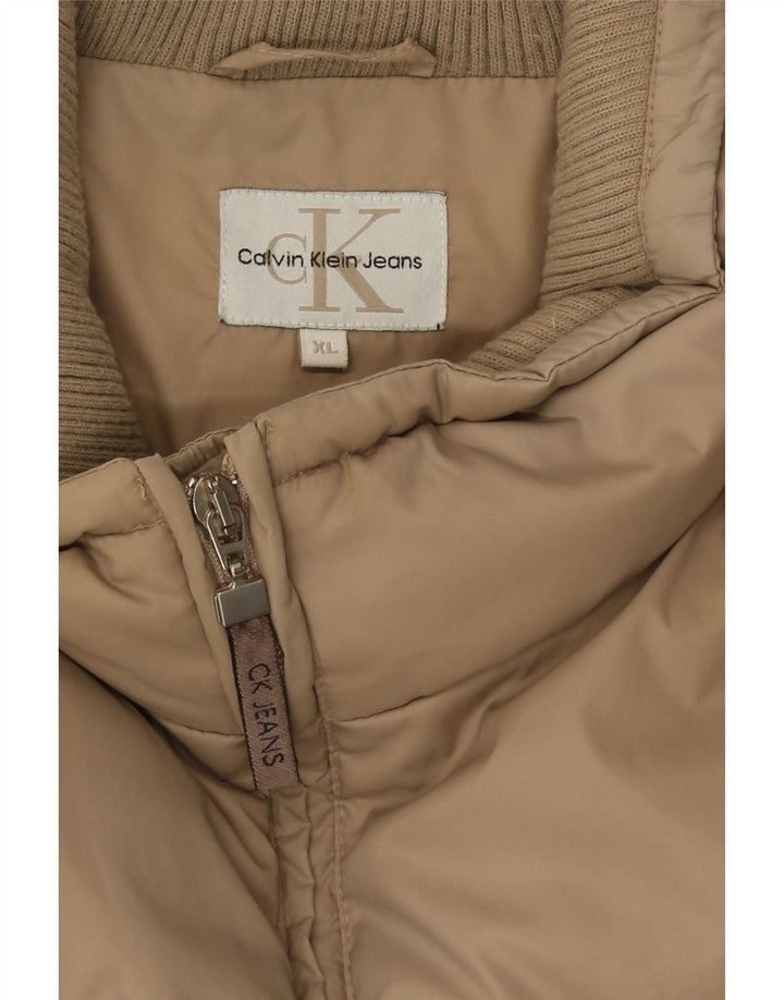 CALVIN KLEIN JEANS Mens Padded Jacket UK 42 XL Beige Nylon Vintage Calvin Klein Jeans and Second-Hand Calvin Klein Jeans from Messina Hembry 