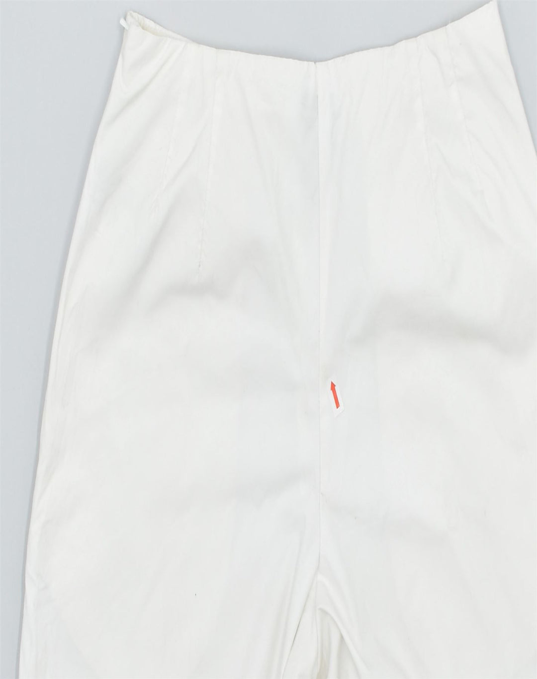 NIKE Womens Chino Shorts Medium White Polyester Sports | Vintage | Thrift | Second-Hand | Used Clothing | Messina Hembry 