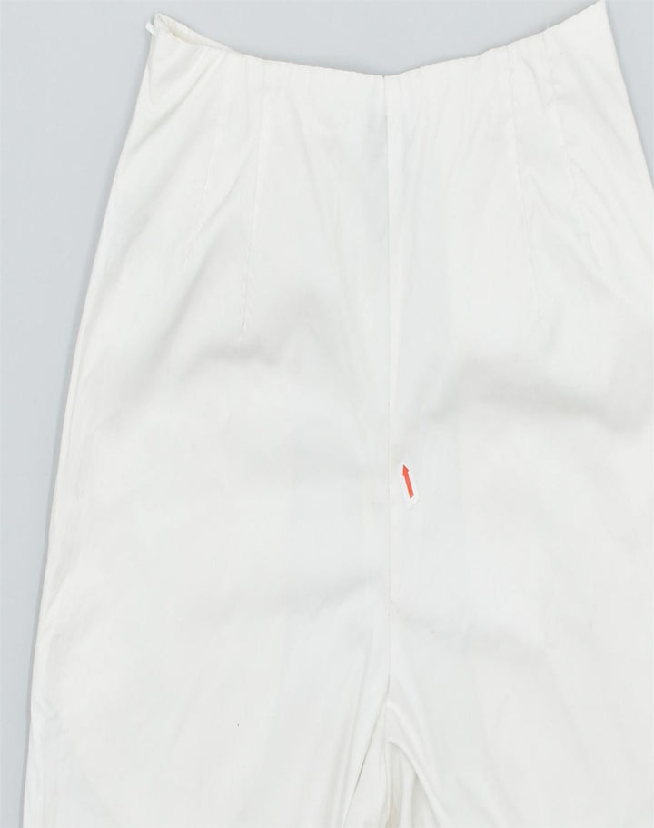 NIKE Womens Chino Shorts Medium White Polyester Sports | Vintage | Thrift | Second-Hand | Used Clothing | Messina Hembry 