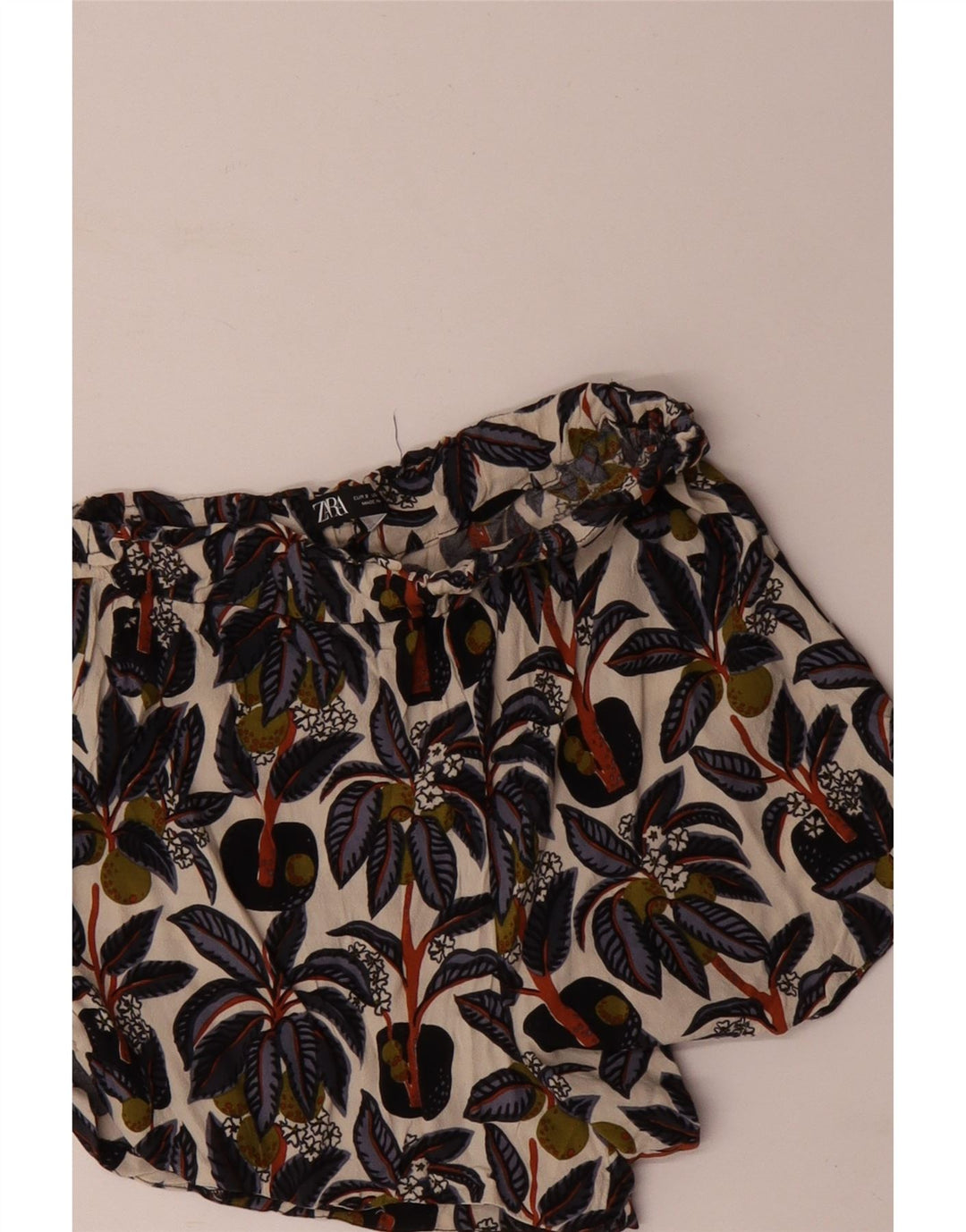 Zara Casual Shorts til kvinder Small W26 Flerfarvet blomster