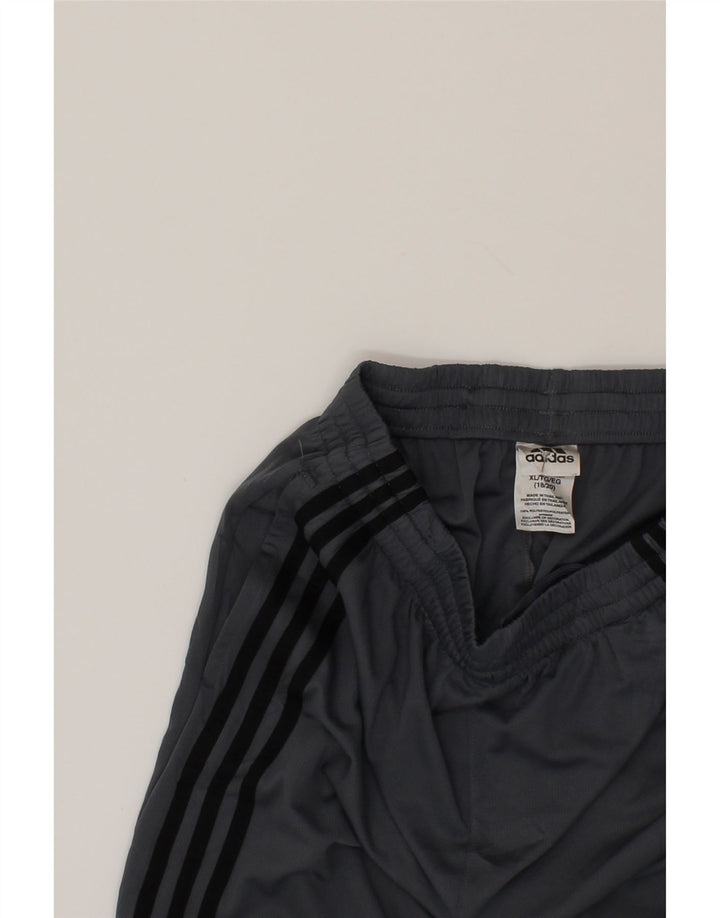 ADIDAS Boys Sport Shorts 15-16 Years XL Grey Polyester Vintage Adidas and Second-Hand Adidas from Messina Hembry 