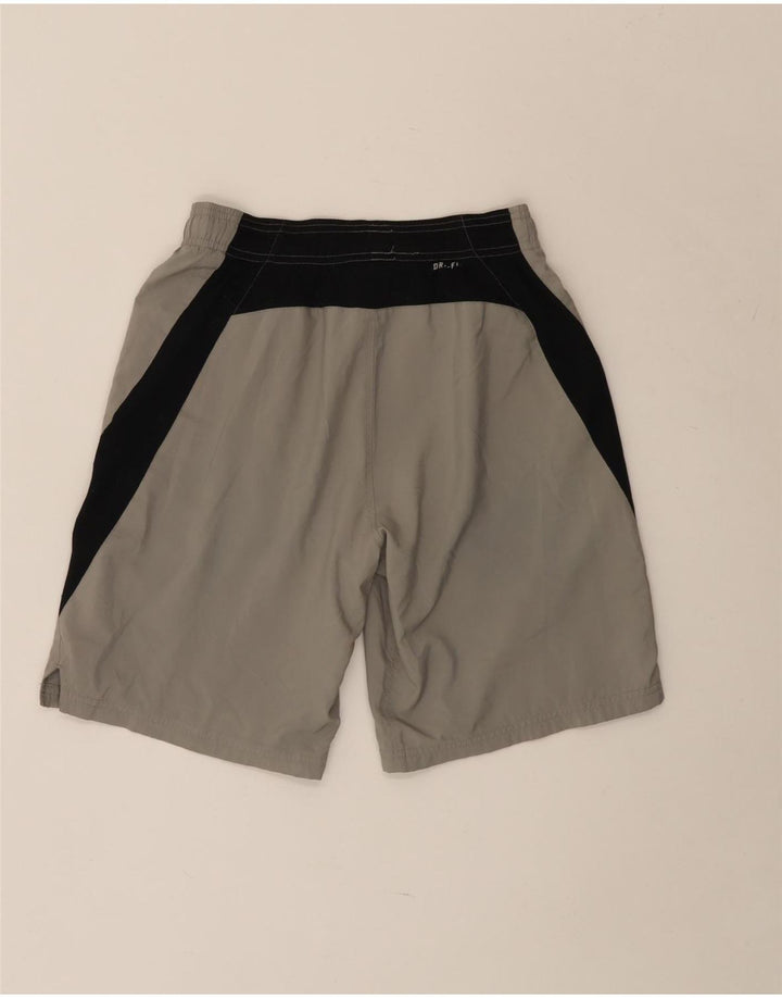 NIKE Sportsshorts til drenge 10-11 år Medium Grey Colourblock Sports